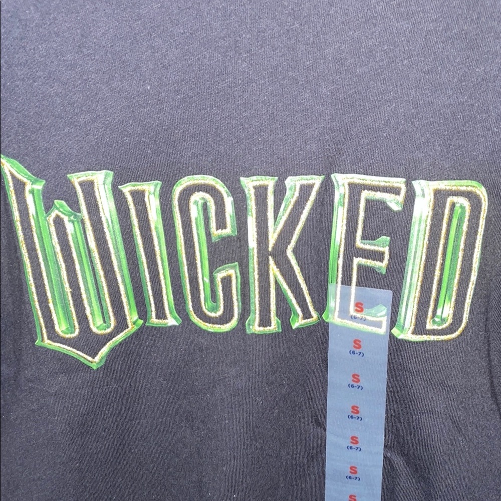 Old Navy Wicked Short Sleeve Tee - Picture 2 of 8